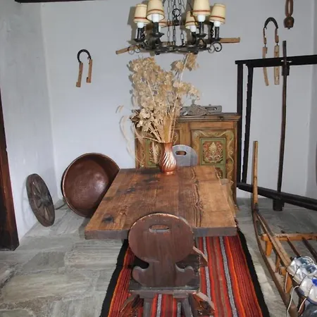 Buendnerchalet Im Herz Der Schweizer Alpen 迪森蒂斯
