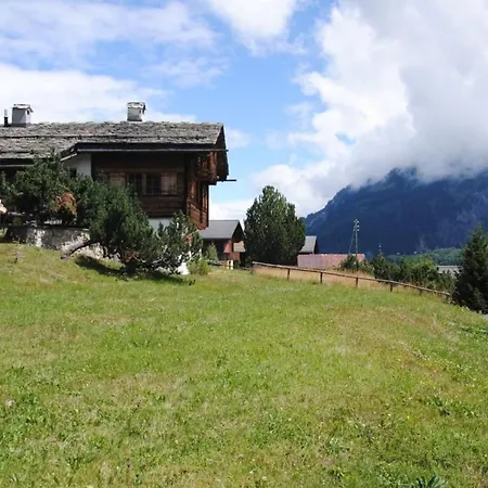 Buendnerchalet Im Herz Der Schweizer Alpen
