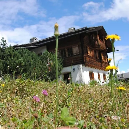 Holiday home Buendnerchalet Im Herz Der Schweizer Alpen